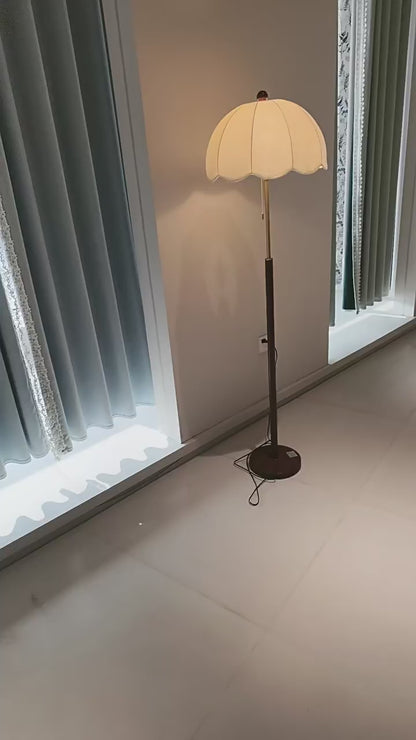Elegant Scalloped Floral Floor Lamp